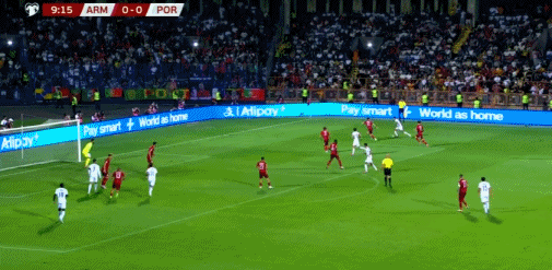 半场：葡萄牙3-0亚美尼亚，C罗、菲利克斯破门，坎塞洛传射