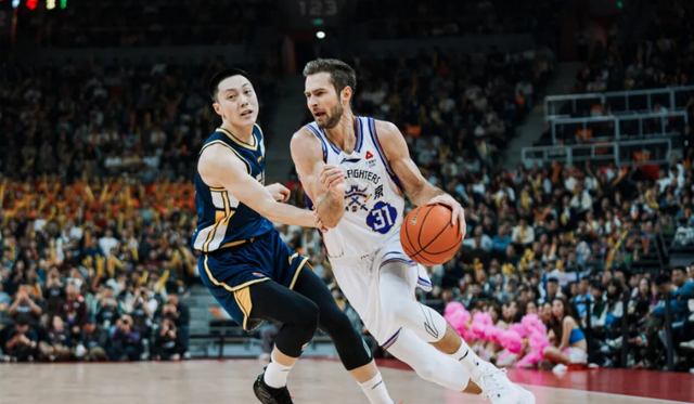 九游体育官网下载-CBA最新消息!北控男篮裁掉救火外援,琼斯或重返吉林男篮